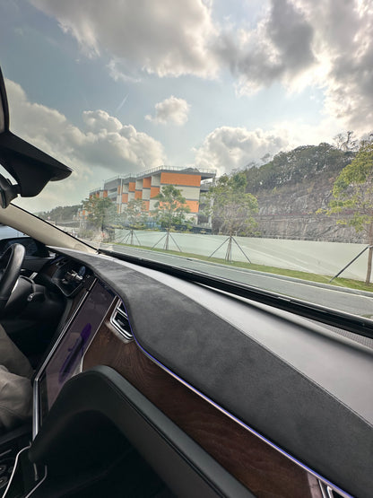 Tesla Automatic Sunshade